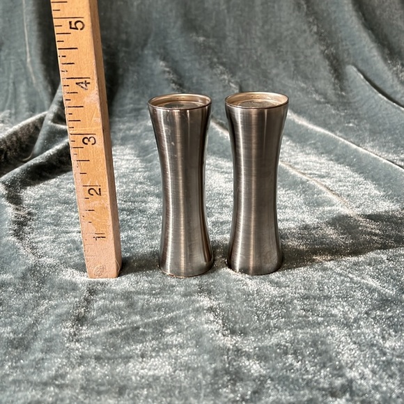 VTG Salt and Pepper Shakers Foley Metal - Picture 2 of 4